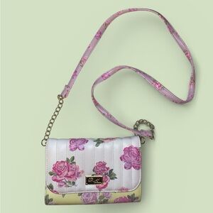 BETSEY JOHNSON “LUV BETSEY” Floral Quilted Spring Crossbody Clutch YEL/WHT/PNK